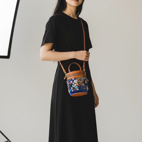 Handmade to order! Embellished Bucket Bag! - Picture 5 of 8